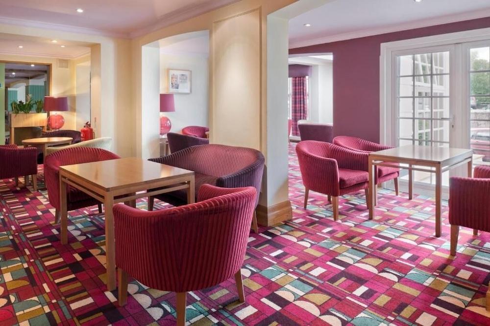 ווילמסלו Airport Inn & Spa Manchester מראה חיצוני תמונה
