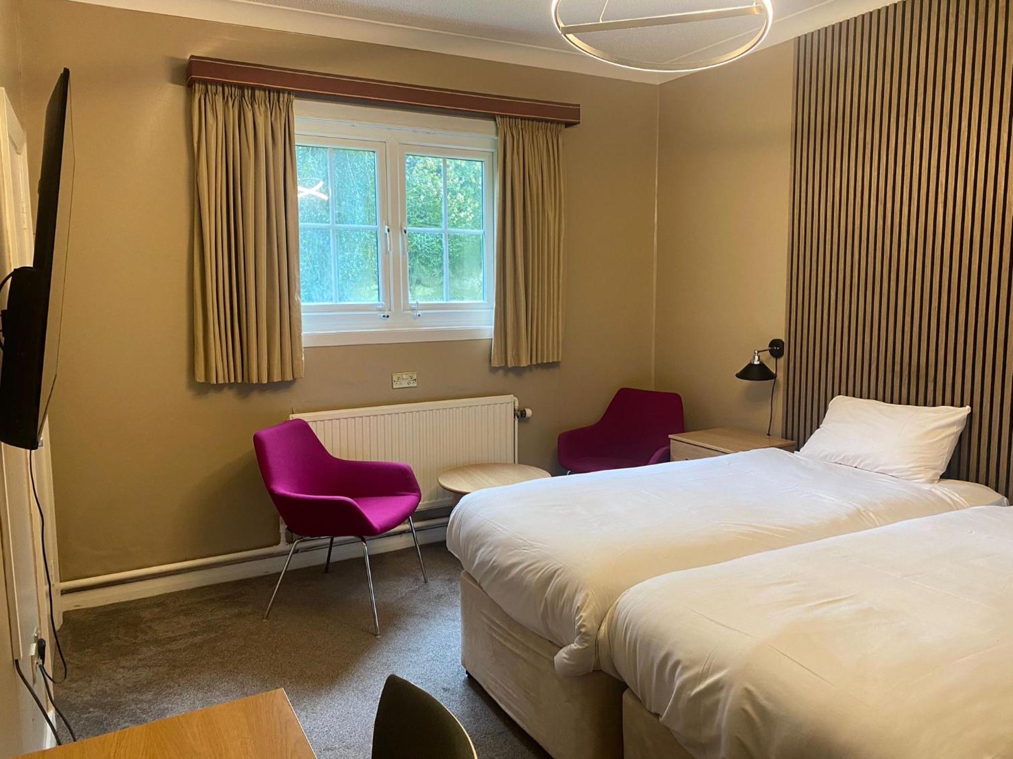 ווילמסלו Airport Inn & Spa Manchester מראה חיצוני תמונה