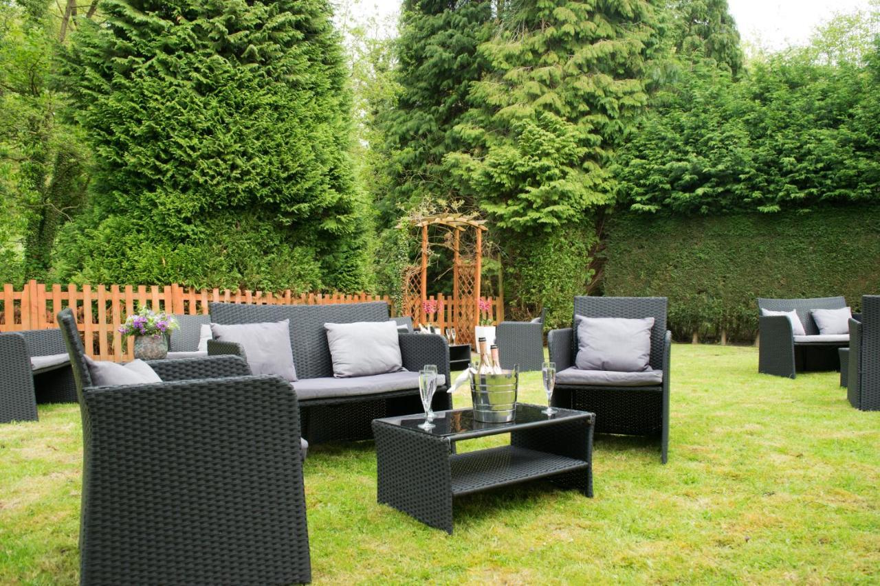 ווילמסלו Airport Inn & Spa Manchester מראה חיצוני תמונה